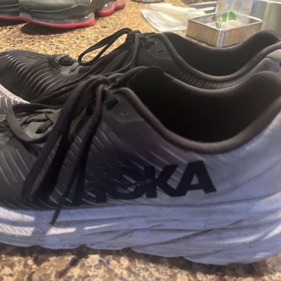 Men’s Size 13 Lebron James Basketball Sneakers AND HOKA Running Shoes - Picture 5 of 6